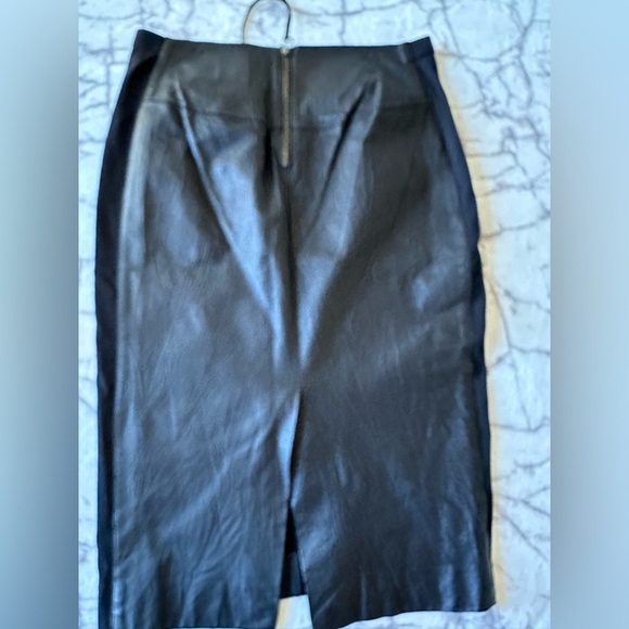 Vintage Witchy Black Leather Skirt Womens 10 Whimsigoth Midi Dark Academia Punk - Picture 4 of 8
